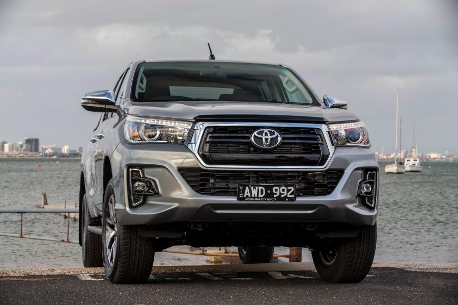  Toyota Hilux SR5 Double Cab 2018 года  (AU) (фото 2 из 4)